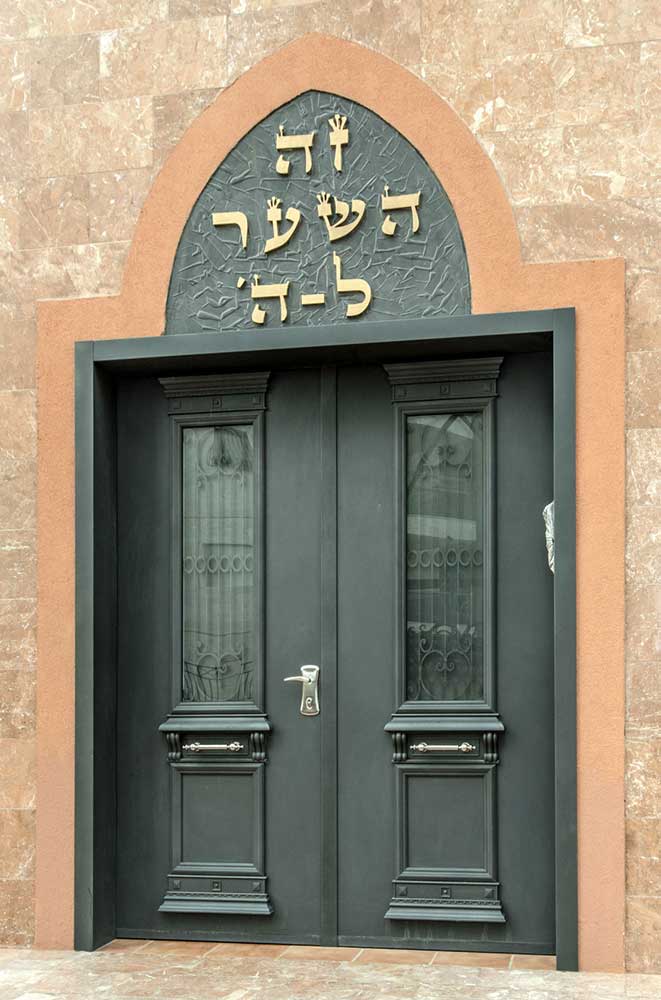 עידן דלתות - IDAN DOORS - פרויקט בית כנסת "הליכות עולם"